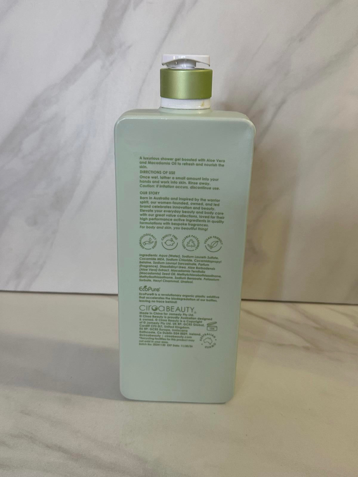 Ciroa Beauty Aloe Vera & Macadamia Oil shower gel 33.8oz/1 liter