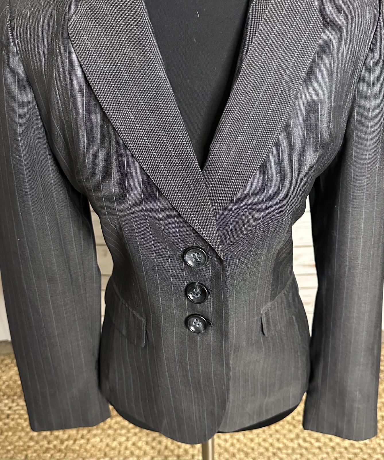 Ann Taylor Italian classic grey/lt blue wool tailored single breasted blazer 2P