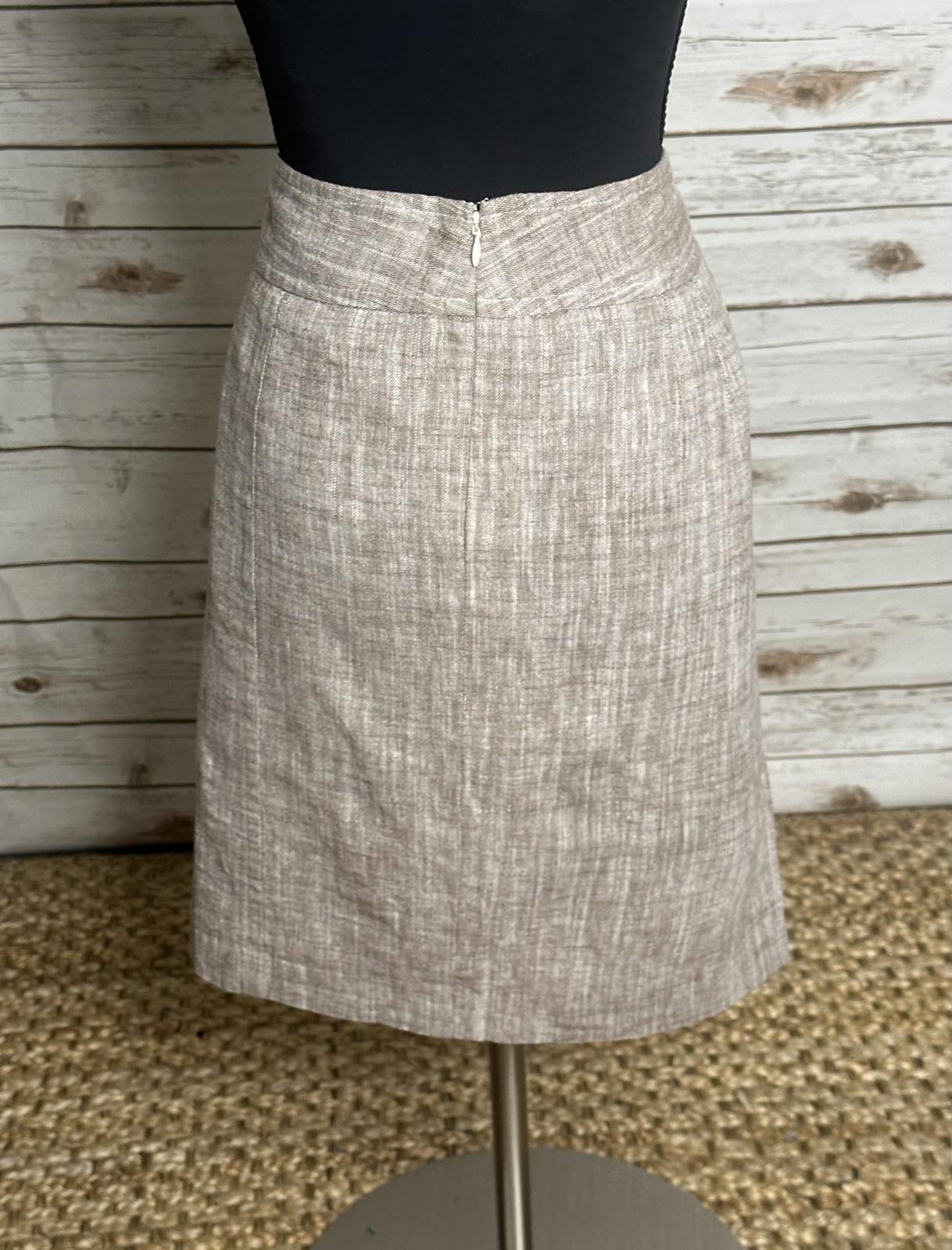 Ann Taylor classic beige textured linen/cotton knee length pencil skirt Size 2