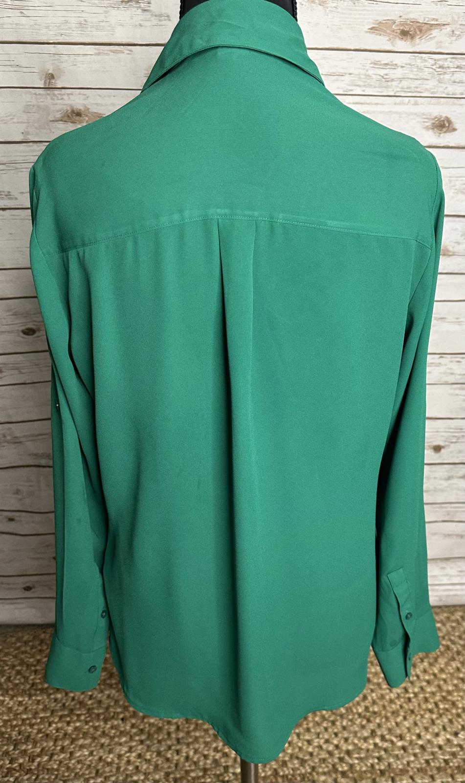 Express Slim Portofino kelly green long sleeve button-up shirt Size Small