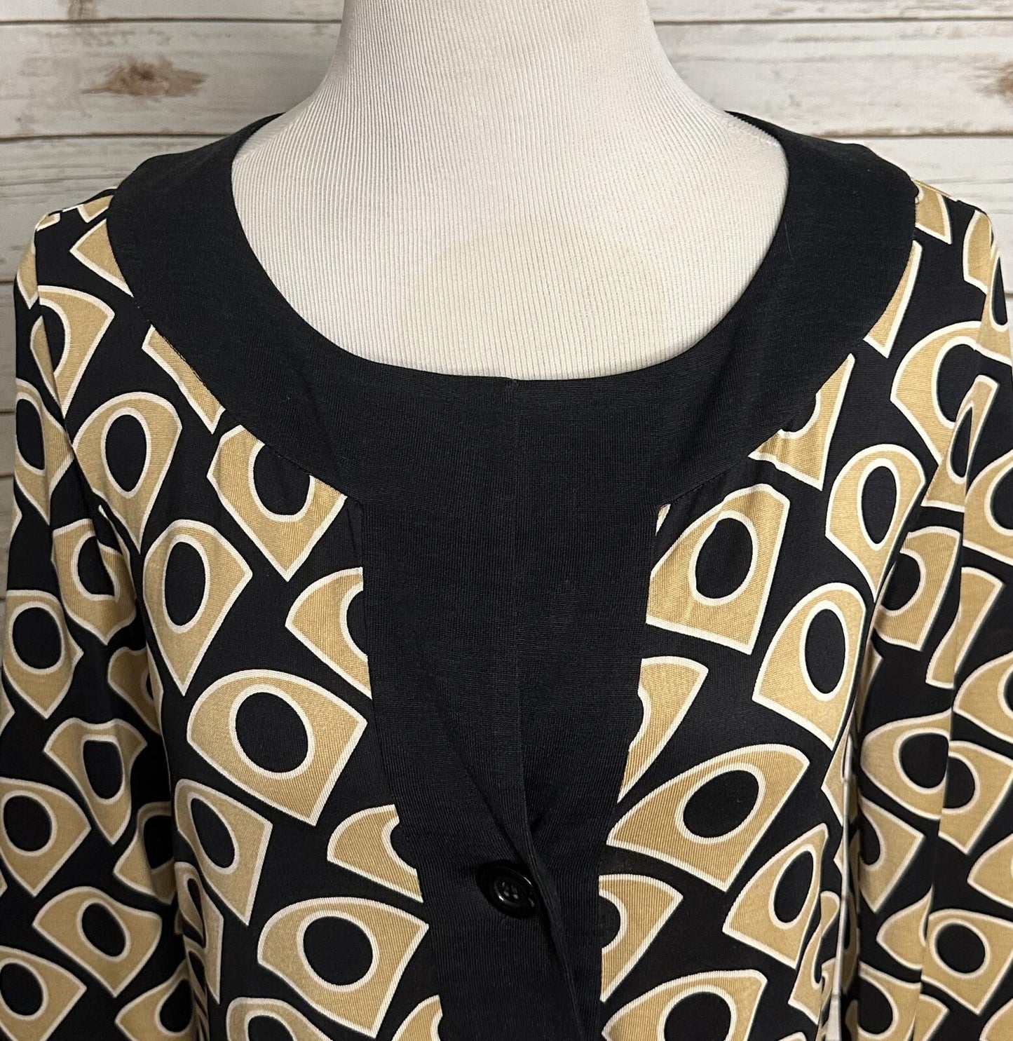 Diane von Furstenburg silk shift dress Size 10 black/gold geometric mod retro