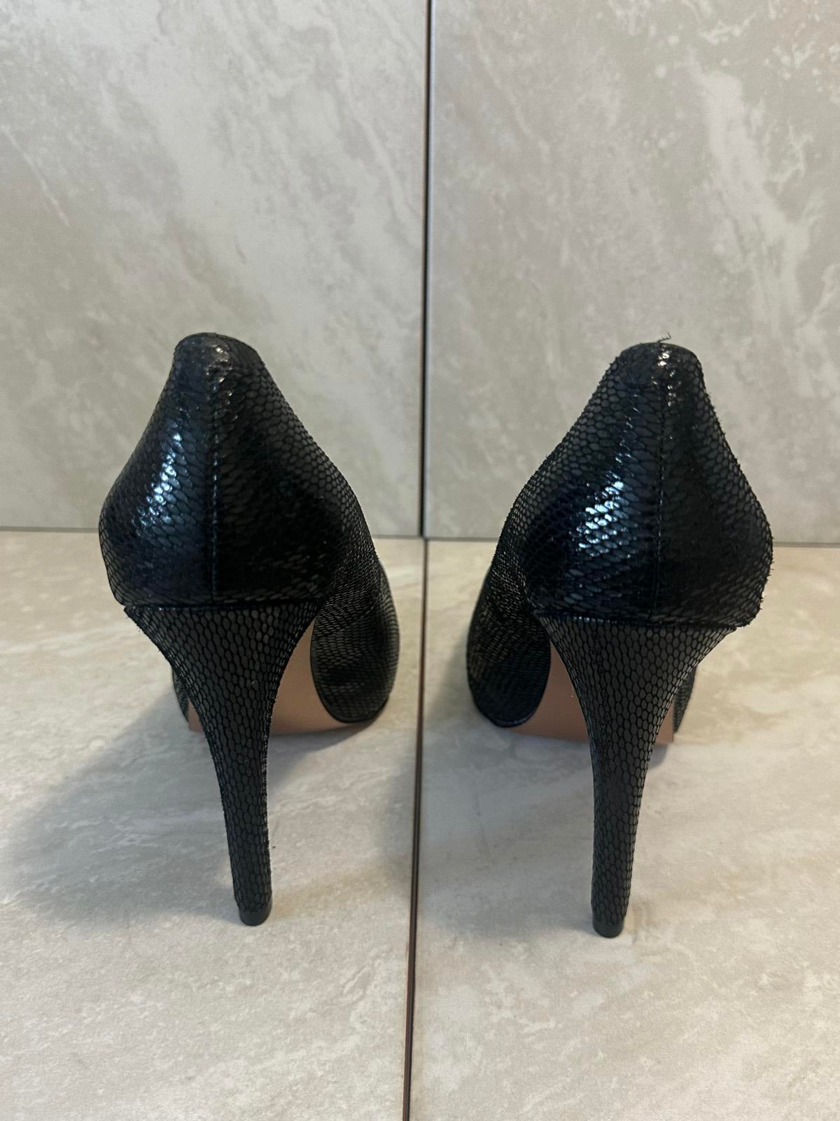 BCBGeneration classic black snake-embossed platform stiletto pumps Size 5.5