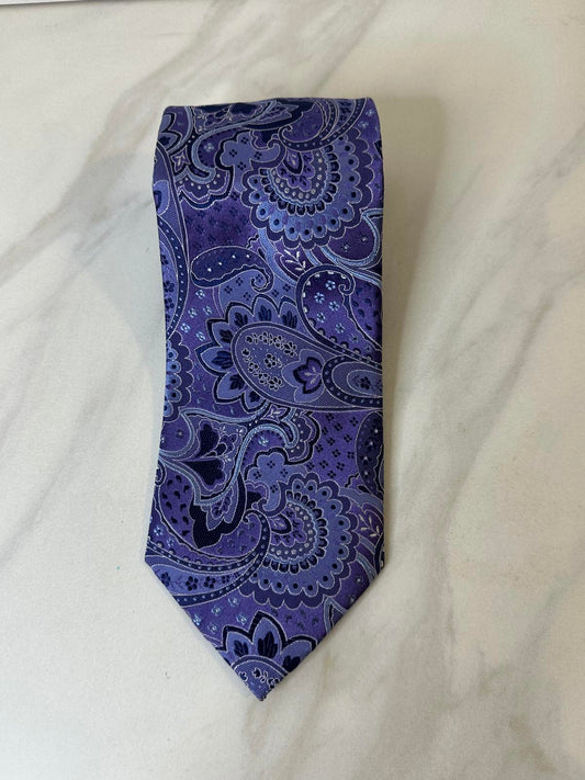 Geoffrey Beene classic corpcore purple paisley/floral silk necktie