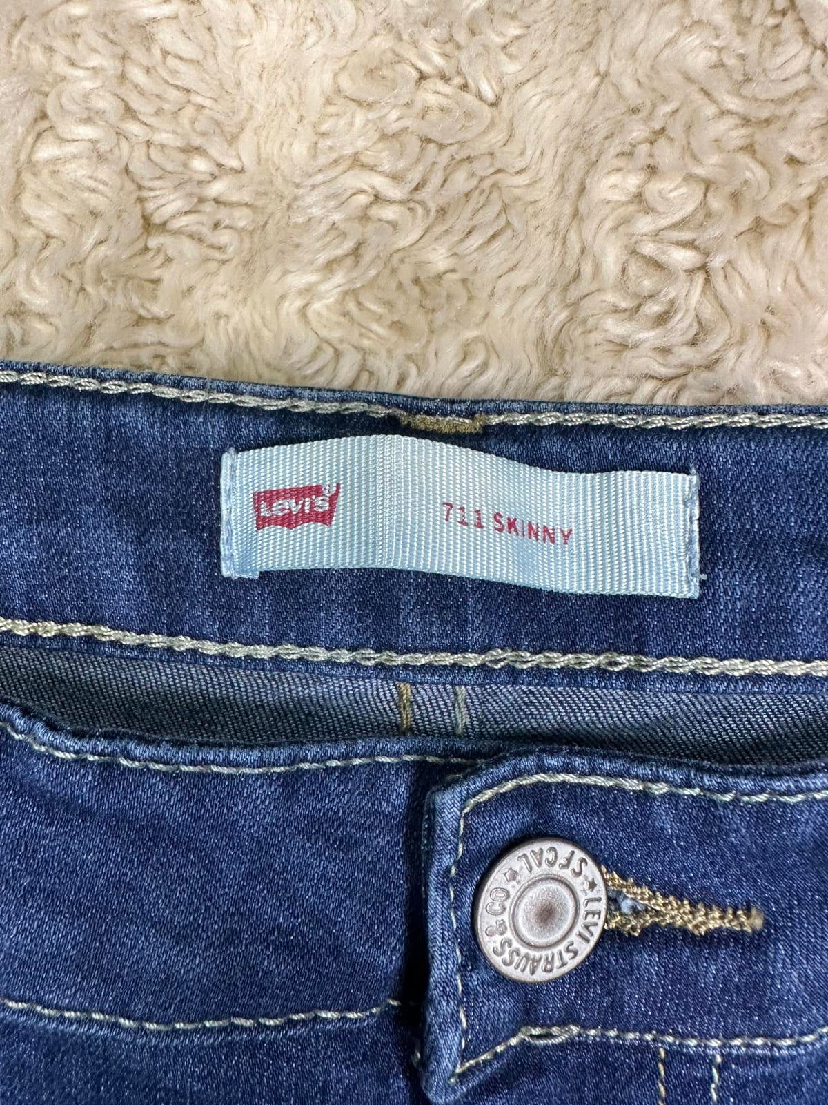 Levi's 711 Skinny distressed floral embroidered medium wash denim jeans Youth 14 Reg