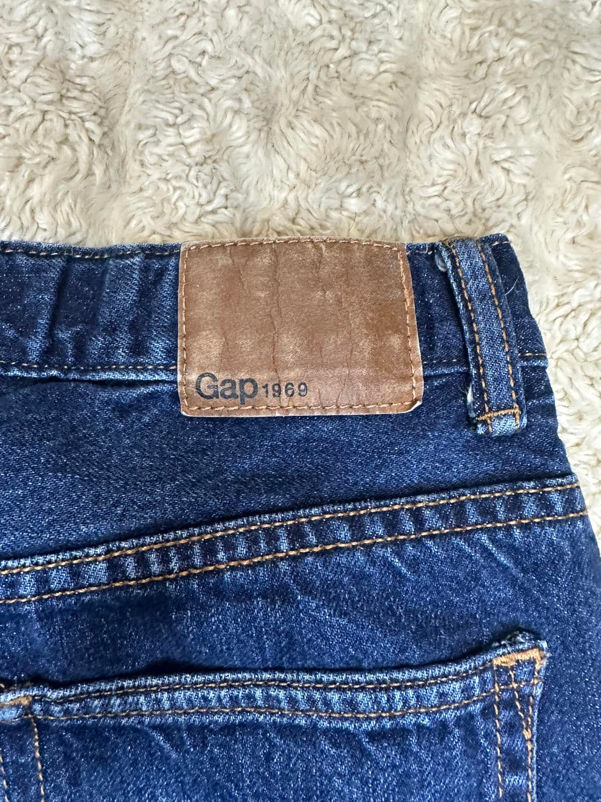 GAPKids 1969 classic slim straight medium-dark wash denim jeans Youth 14 Reg