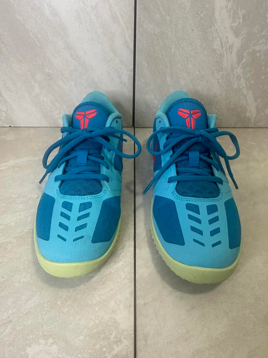 Nike Kobe Mentality teal/red low-top basketball sneakers/shoes Youth Size 6.5