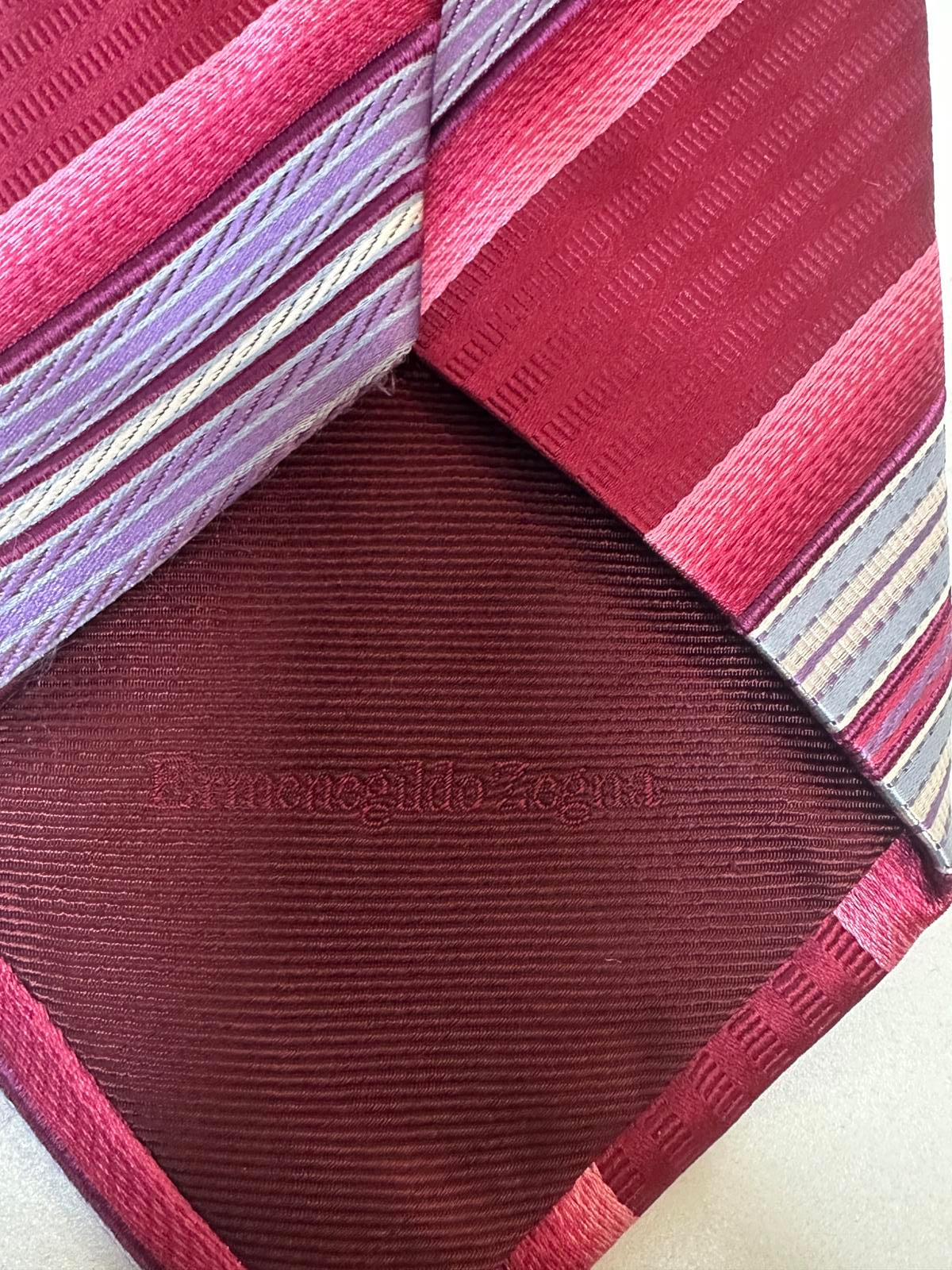 Ermenegildo Zegna classic elegant corpcore red/pink/blue striped silk neck tie