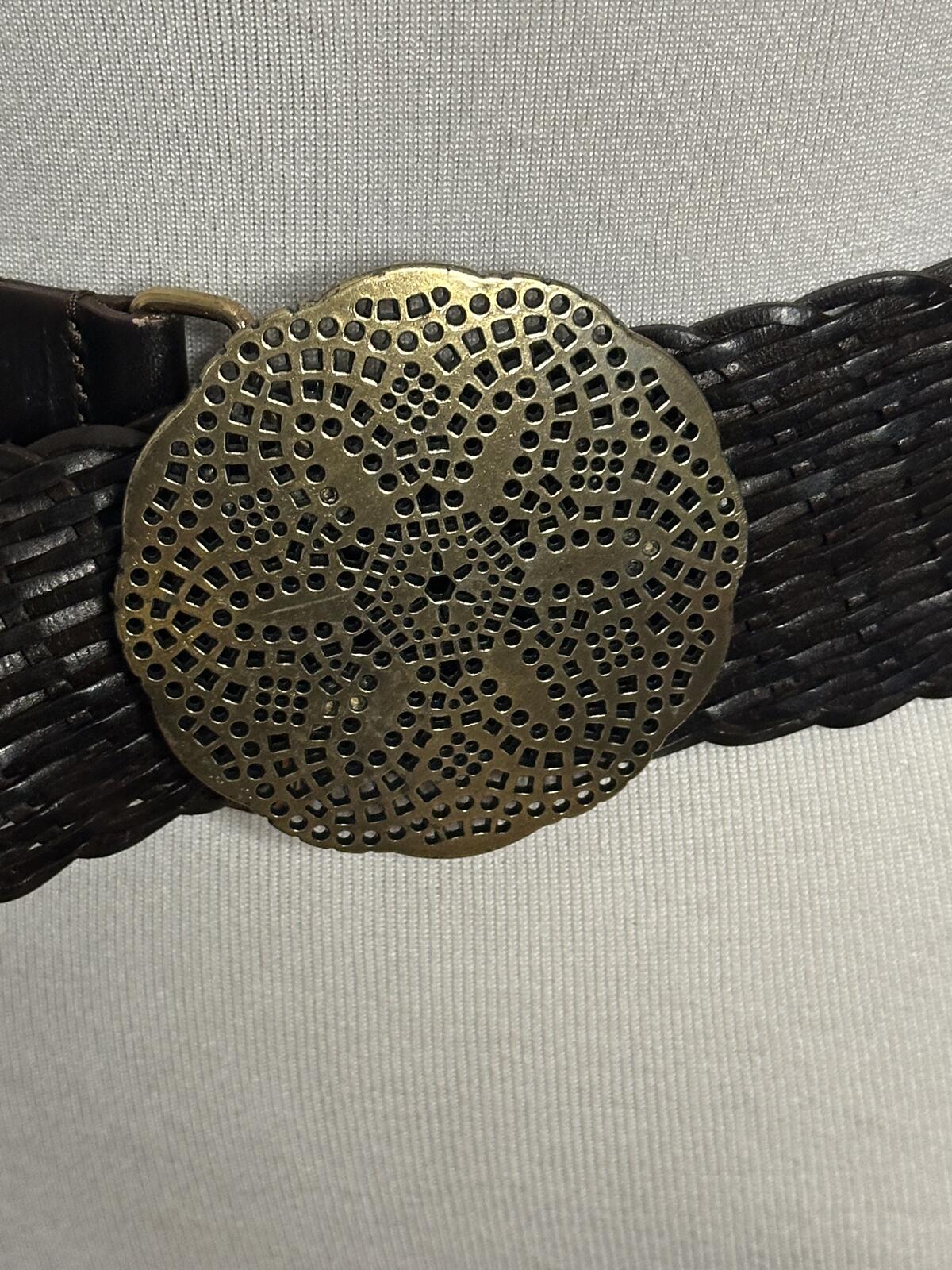 Tommy Bahama brown woven leather medallion buckle belt Large western boho chic