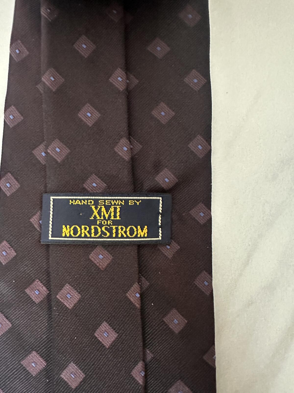 Vintage XMI for Nordstrom 100% silk tie plum/lilac/lt blue geometric classic