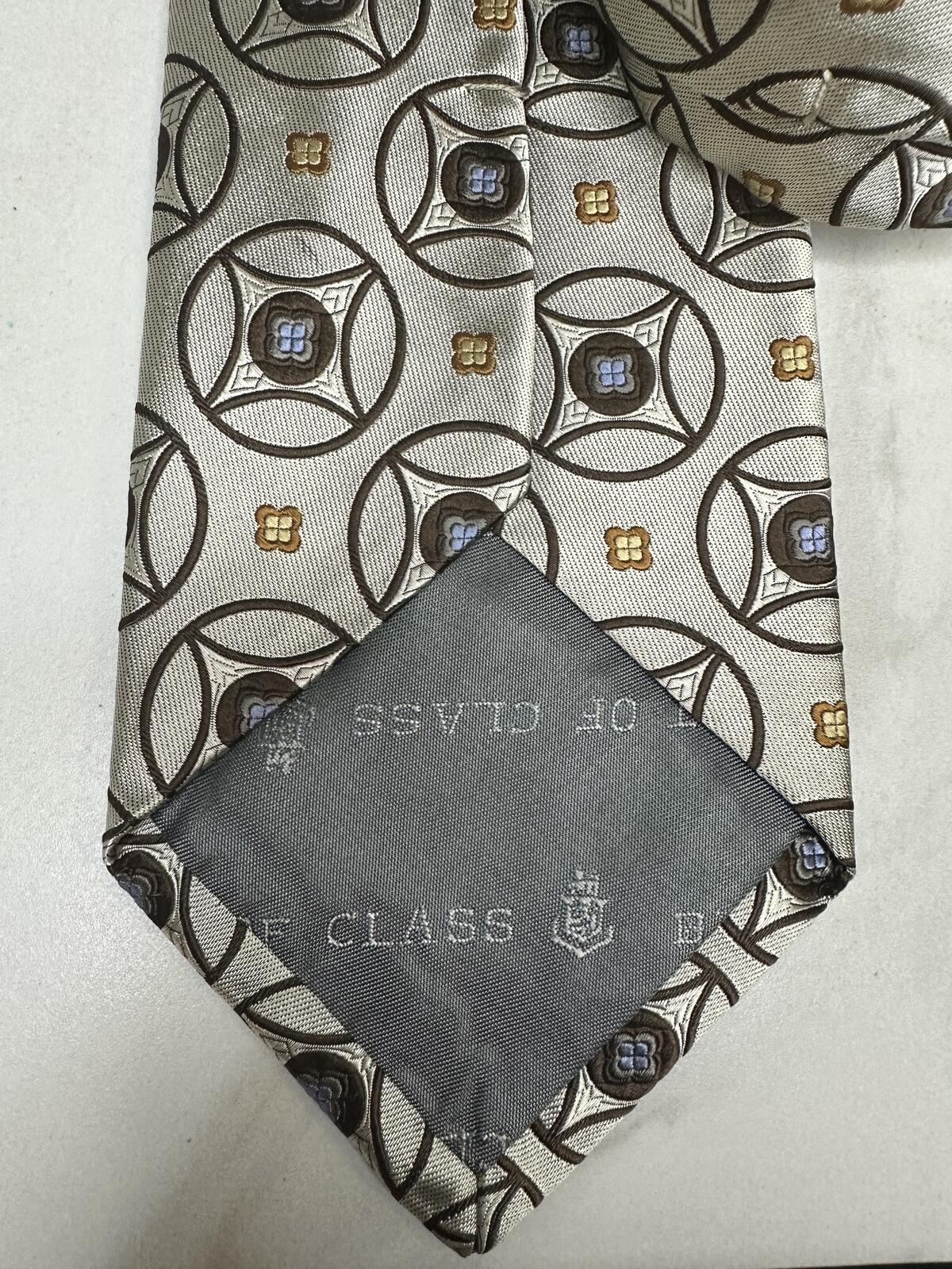 Robert Talbott Best of Class old money champagne geometric medallion silk tie