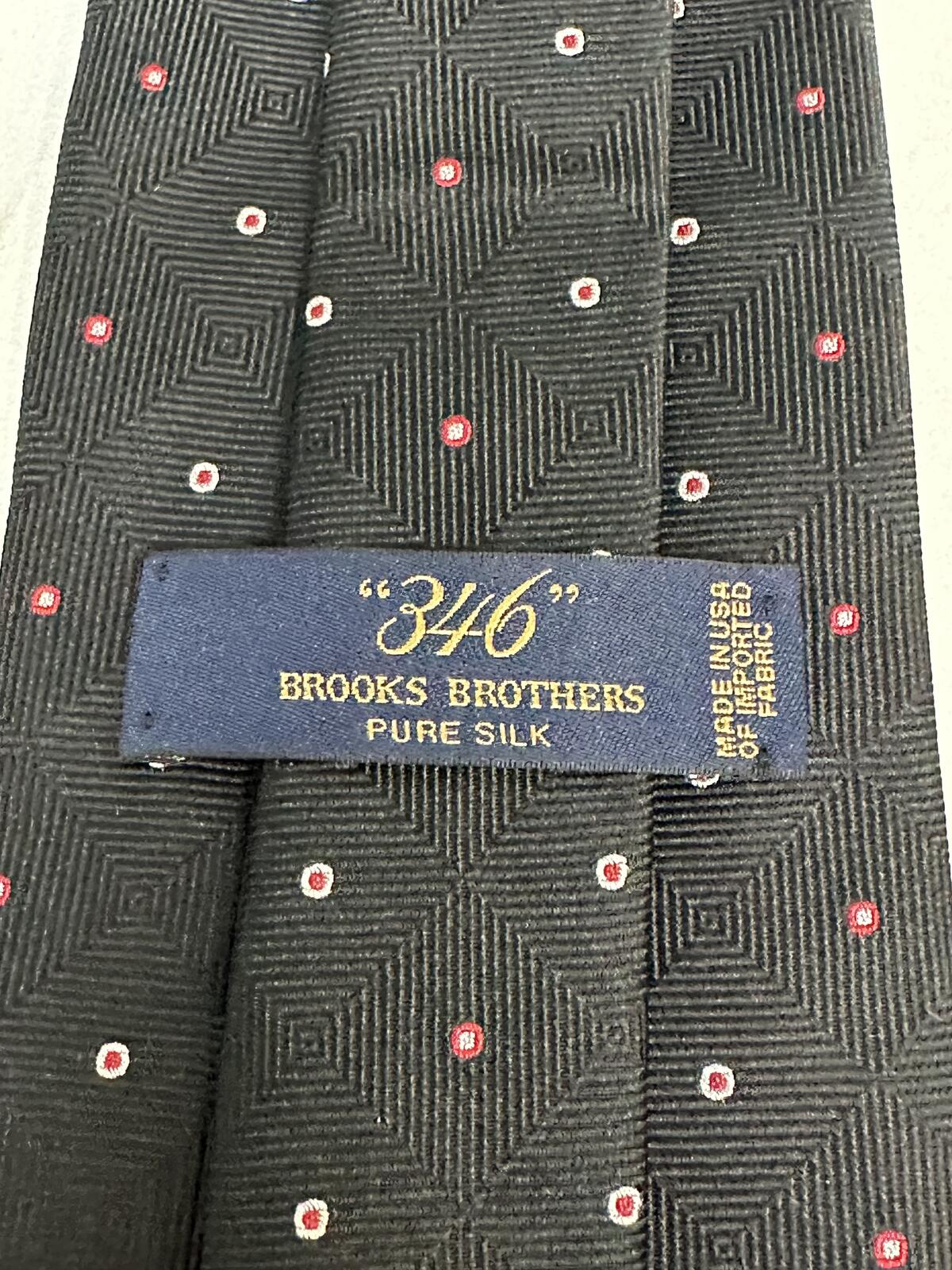 Brooks Brothers classic black/red/white micro dot/geometric silk necktie