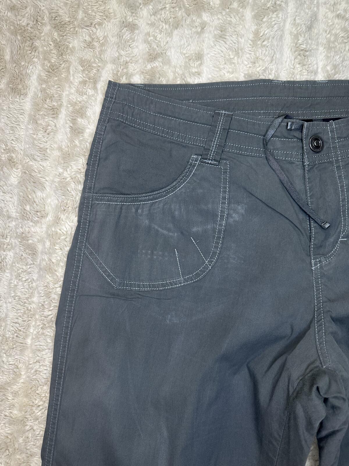 Kuhl Born In The Mountains grey hiking capri pants Size 12 Short gorpcore