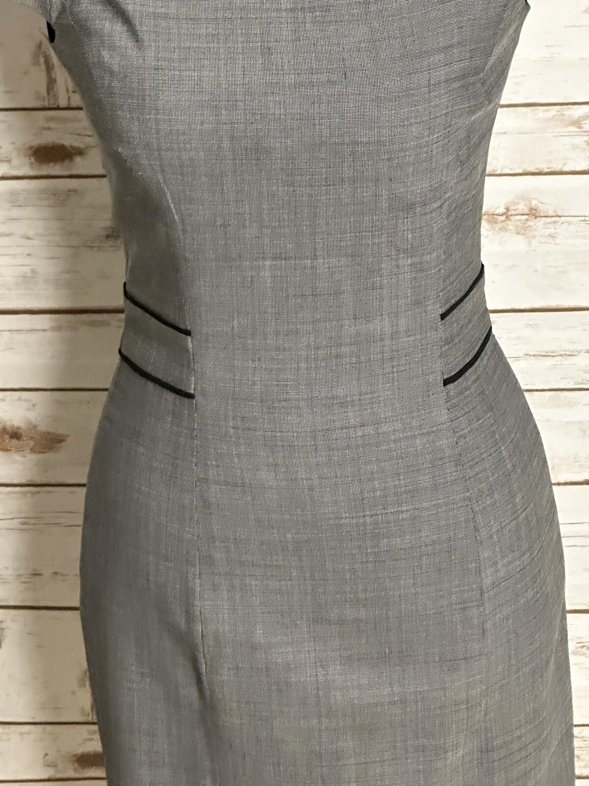 Boss Hugo Boss Virgin wool midi sheath dress Size 0/IT 36 grey office siren