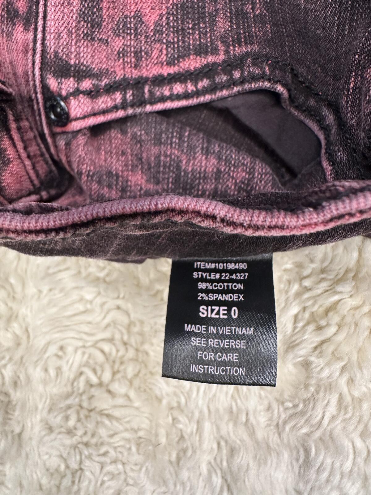 Lovesick The Skinny denim jeans Size 0 pink/black acid wash punk grunge emo