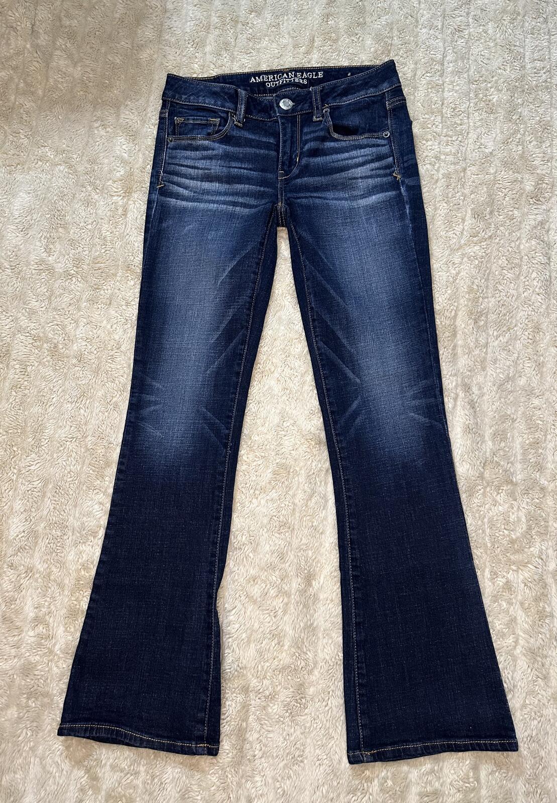 American Eagle Skinny Kick denim jeans Size 4 Short dark wash mini flare