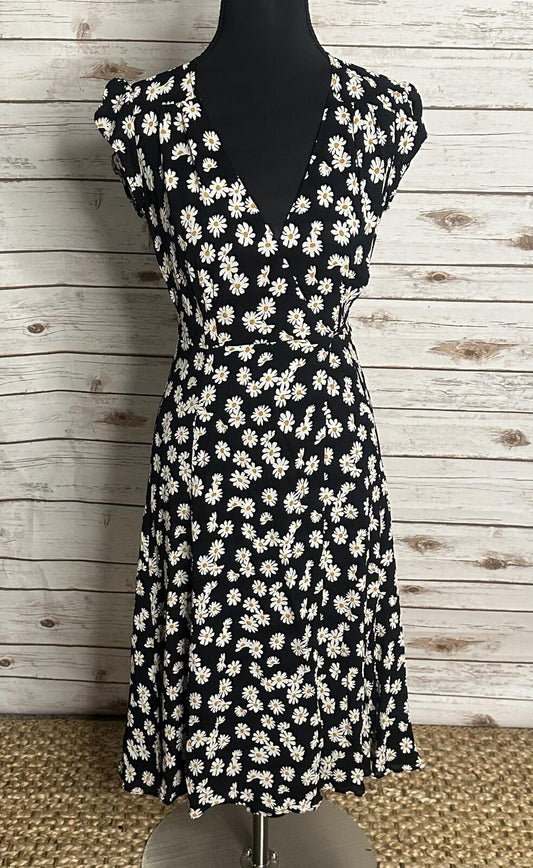 Reformation midi wrap dress XS black daisy fit and flare cottagecore milkmaid