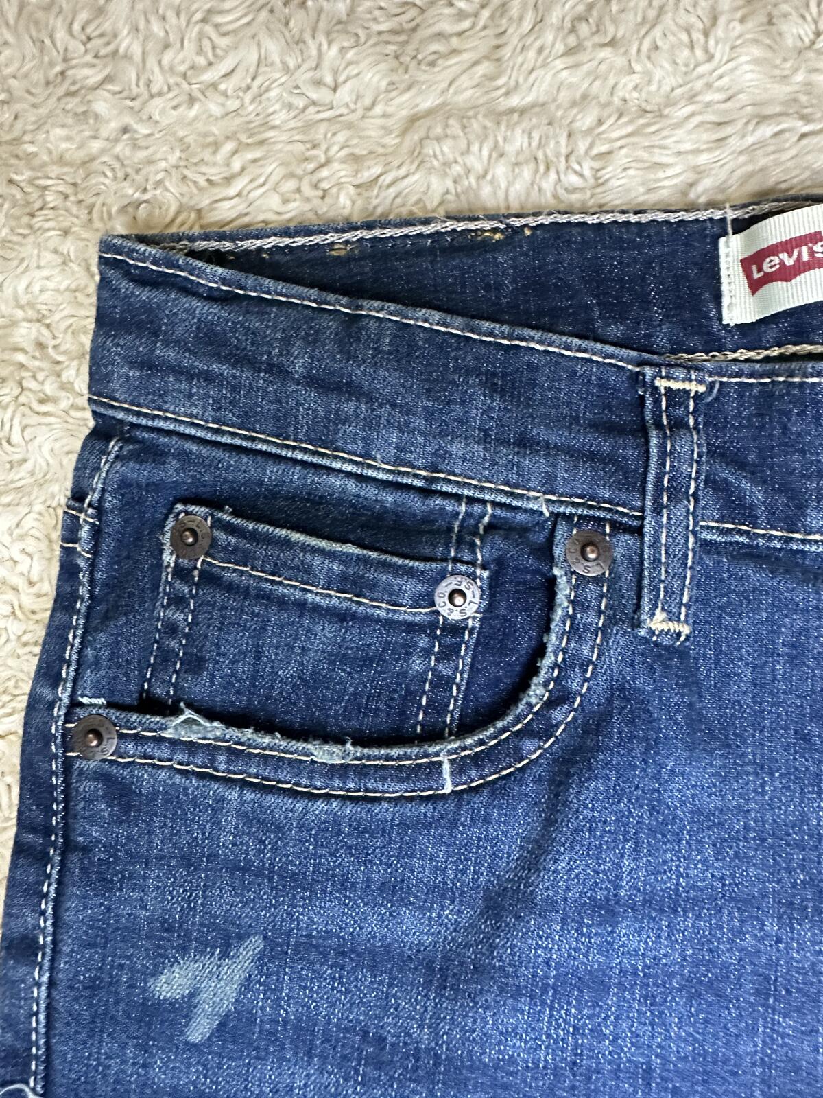 Levi's 510 Skinny distressed medium wash denim jeans Youth 16Reg 28x30