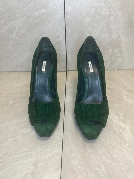 Miu Miu green suede peep-toe pumps Size 38.5/8.5