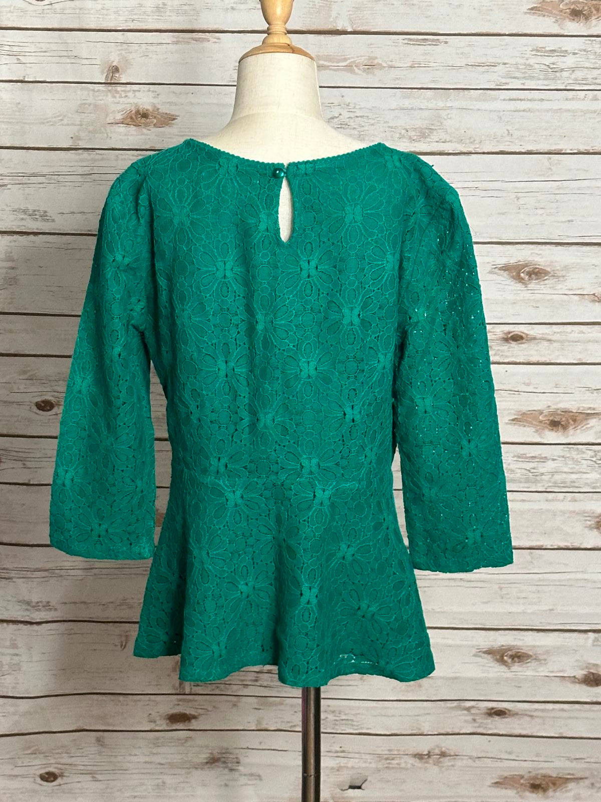 Anthropologie Moulinette Soeurs kelly green floral lace peplum blouse Size 2