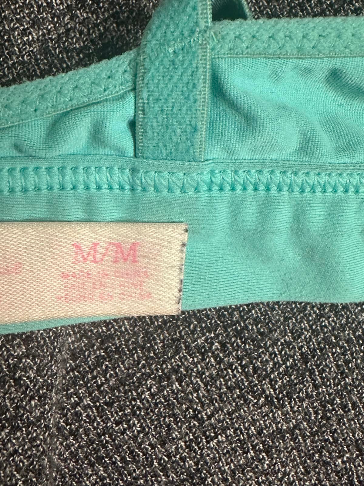 PINK Victoria's Secret lace plunge bralette Size Medium