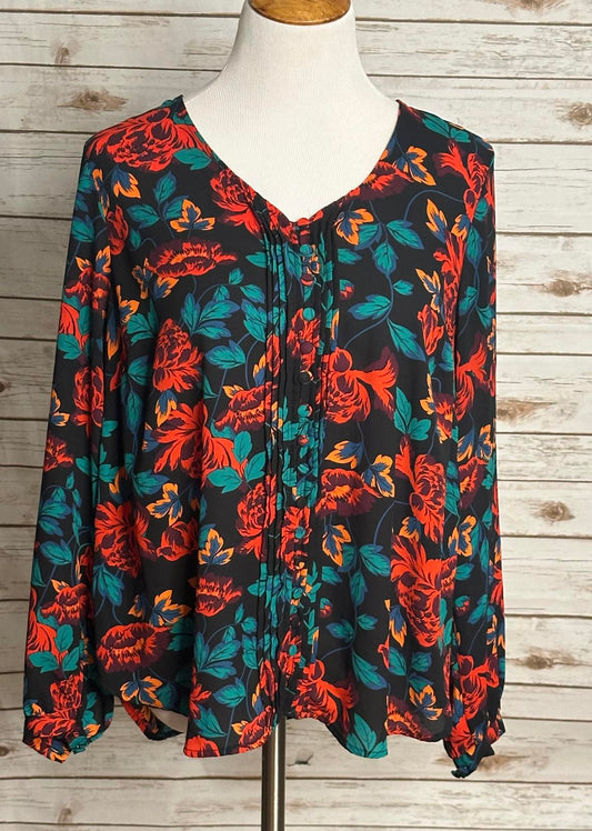Torrid georgette pintucked button-front floral peasant blouse Size 00/M/10