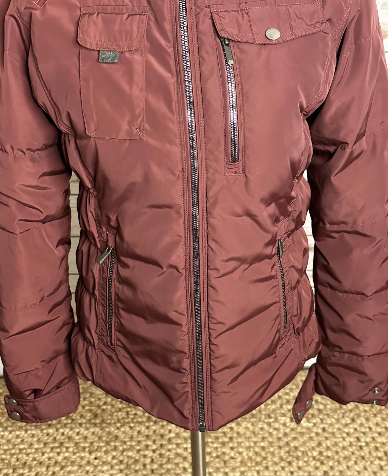 Obermeyer Leighton burgundy hooded insulated full zip ski jacket Size 10