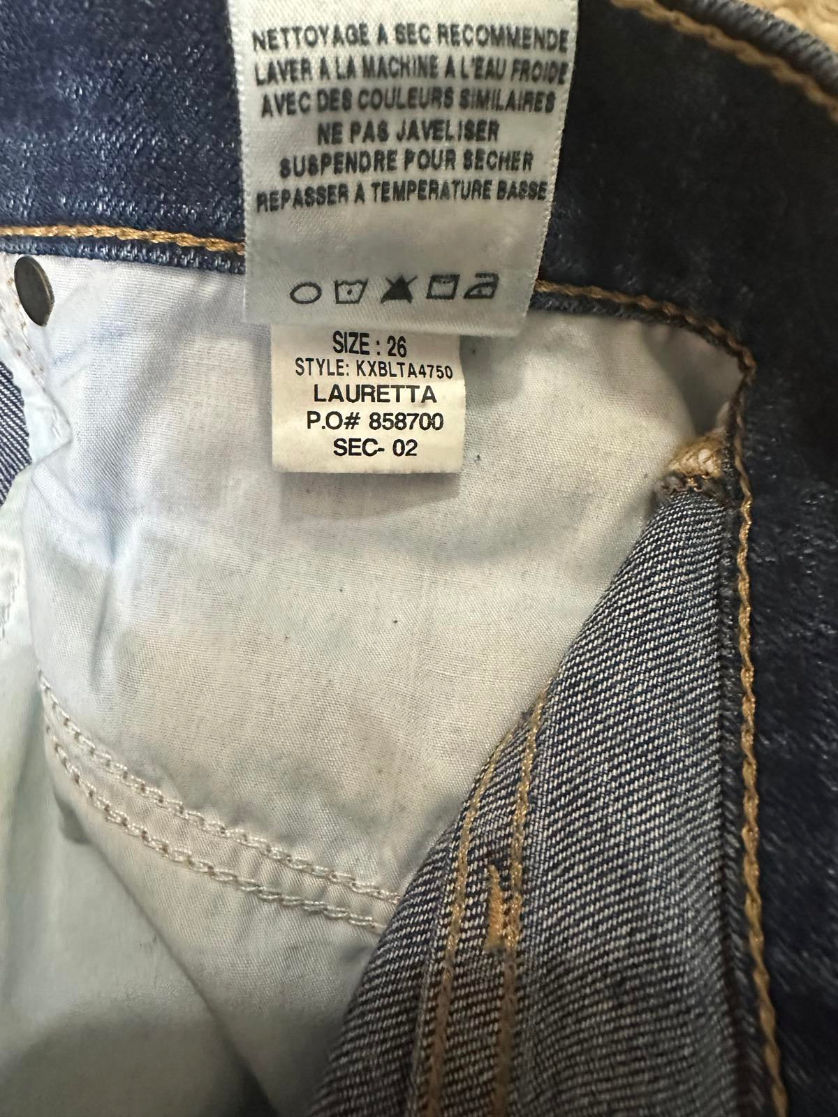 Joe's Jeans distressed 'Lauretta' denim jean shorts Size 26