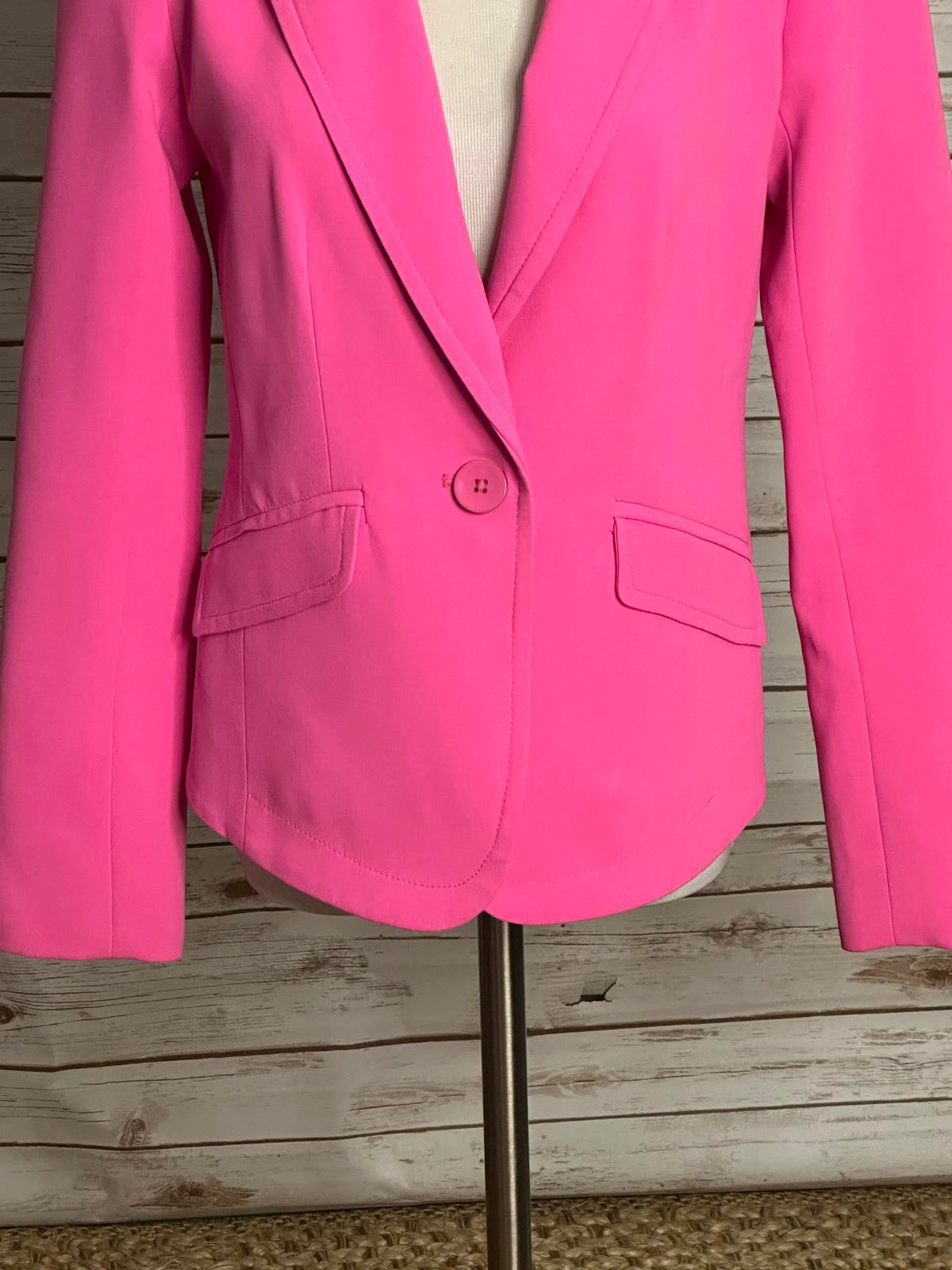 Trina Turk pink Legally Blonde Barbie office siren single-breasted blazer Size 4