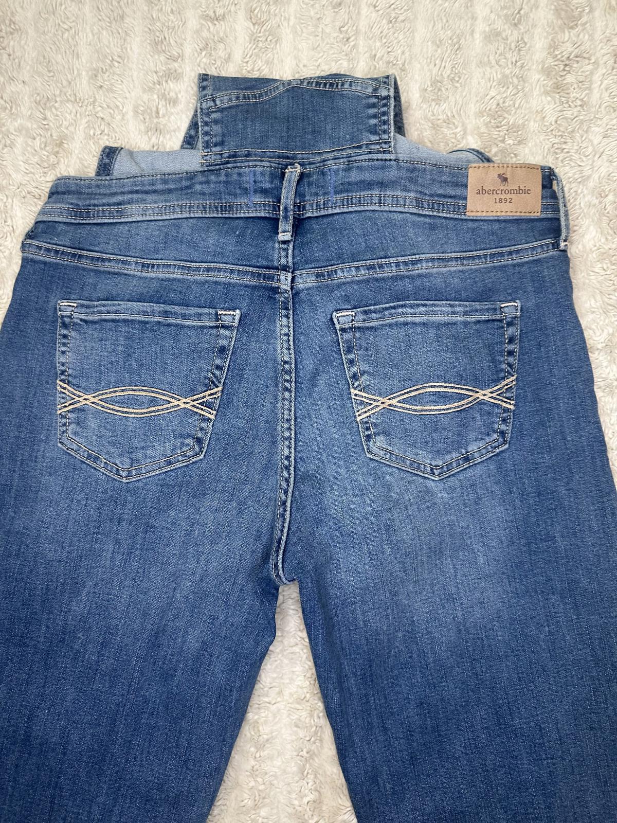 Abercrombie Kids medium wash distressed bib-style denim overalls Size 15/16
