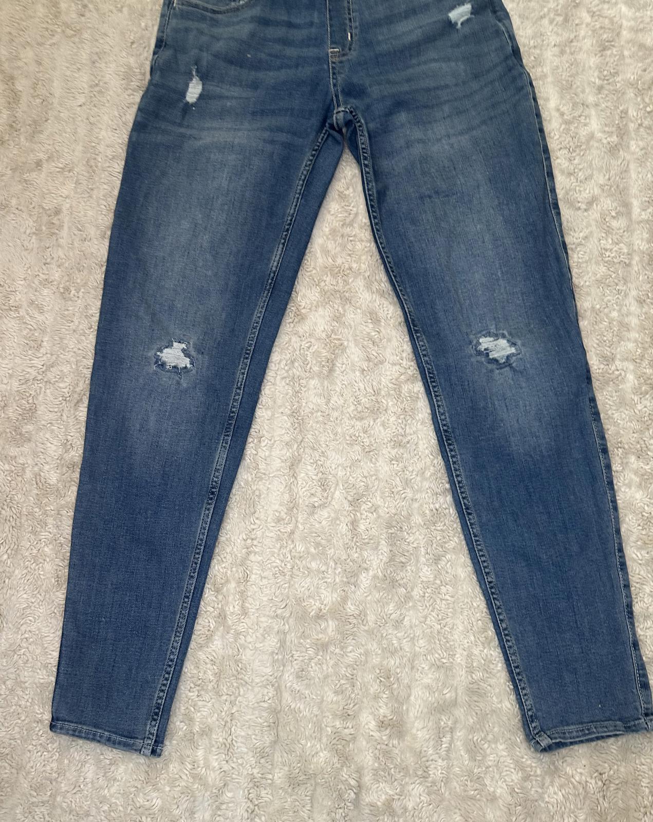 Abercrombie Kids medium wash distressed bib-style denim overalls Size 15/16
