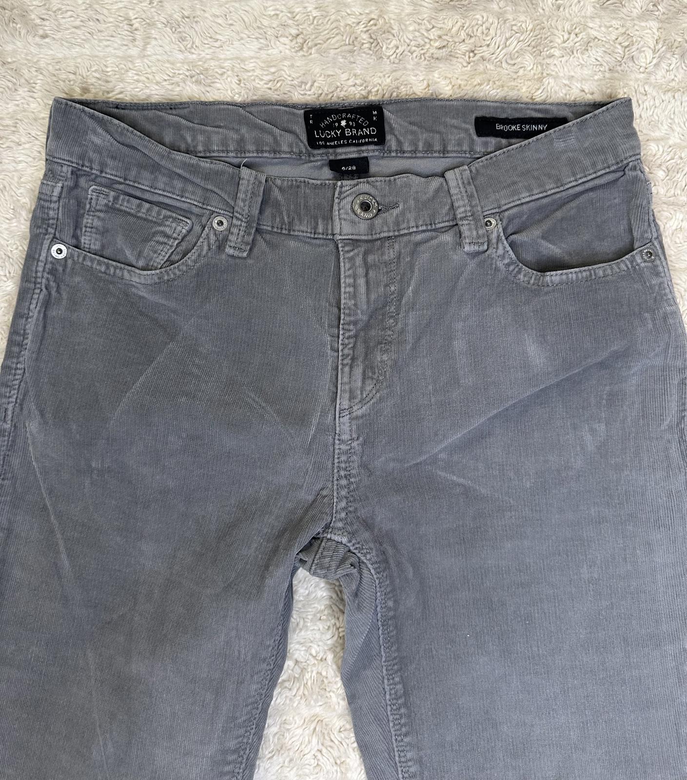 Lucky Brand classic elevated casual grey Brooke Skinny corduroy pants Size 6/29