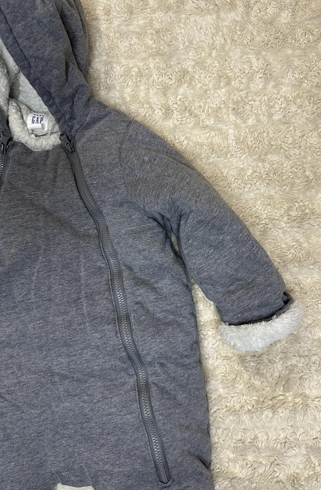 baby GAP sherpa-lined hooded dual zipped one-piece/snowsuit/bunting Size 12-18M