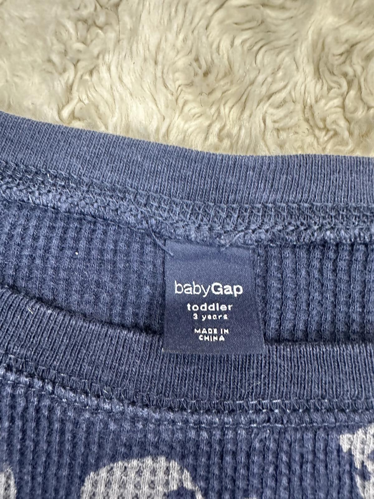 GAP navy blue/silver skull thermal knit long-sleeve t-shirt Size 3/3T