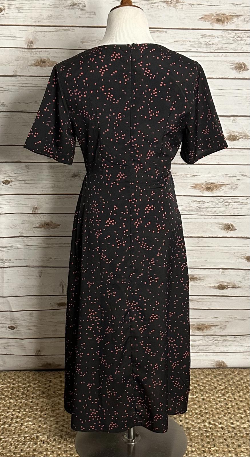 Nasty Gal romantic black/red polka dot V-neck short sleeve midi dress Size 8
