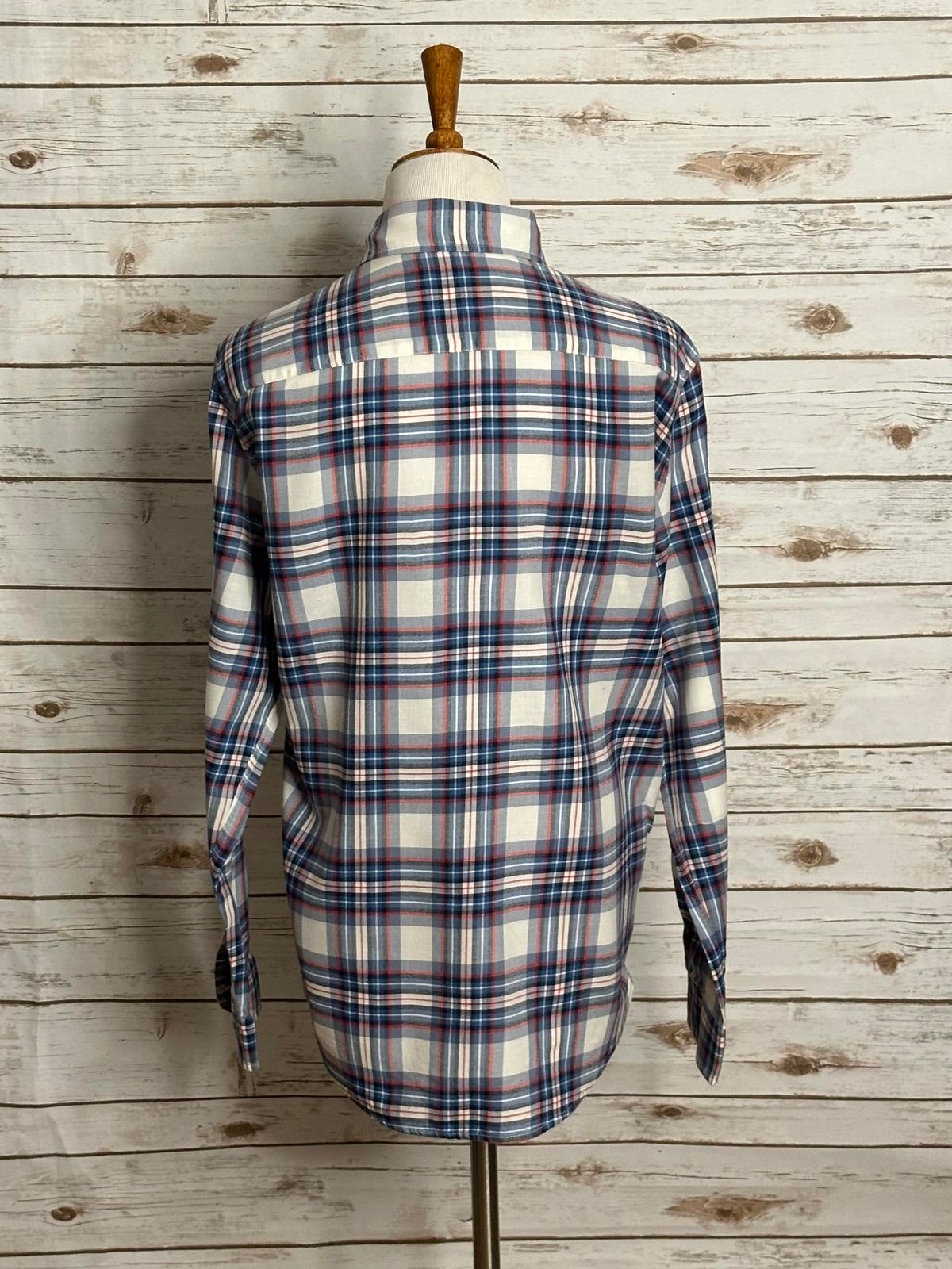 American Eagle Outfitters Seriously Soft plaid flannel button up shirt Size M