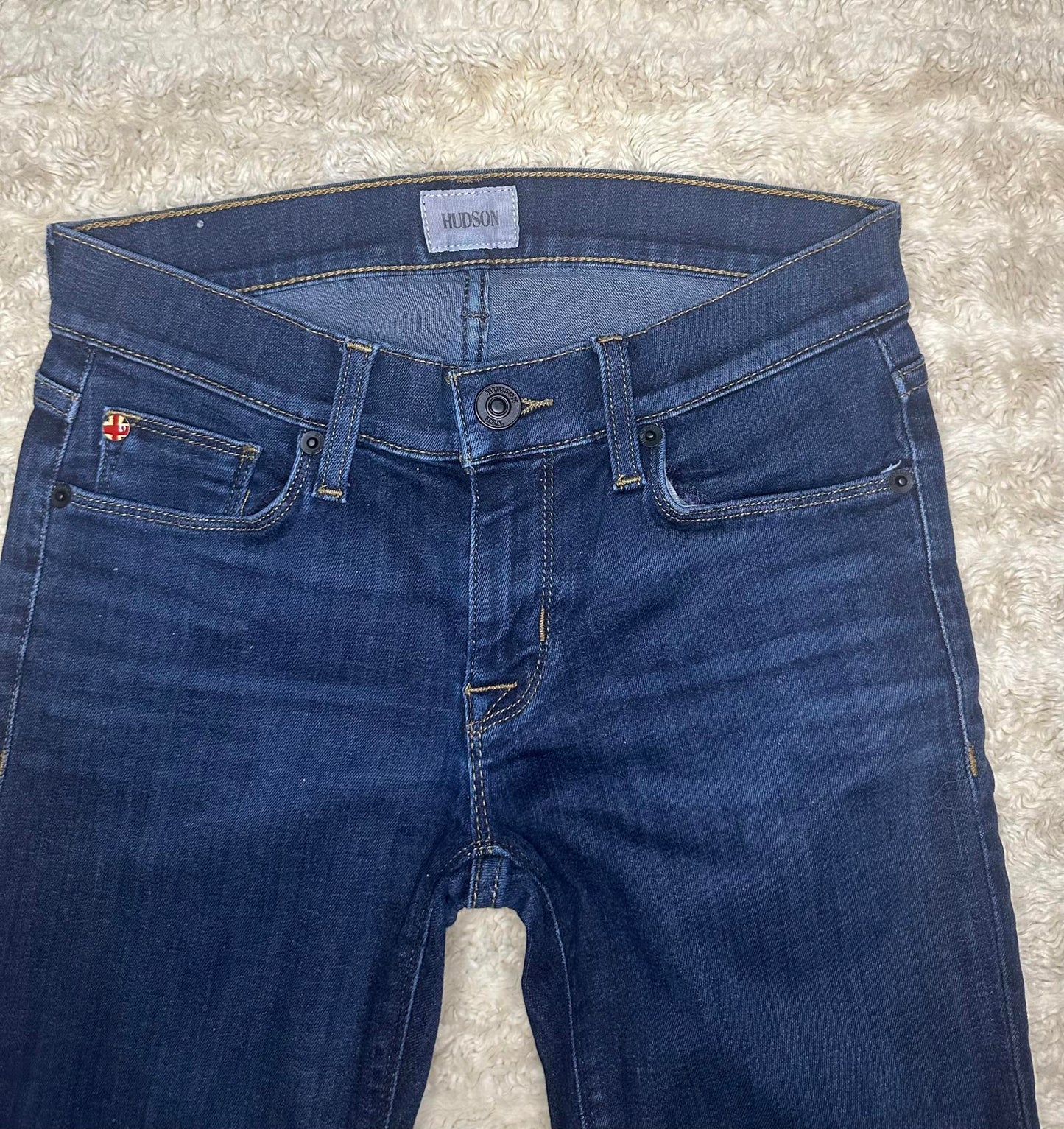 Hudson 'Krista' Super Skinny Crop jeans Size 25