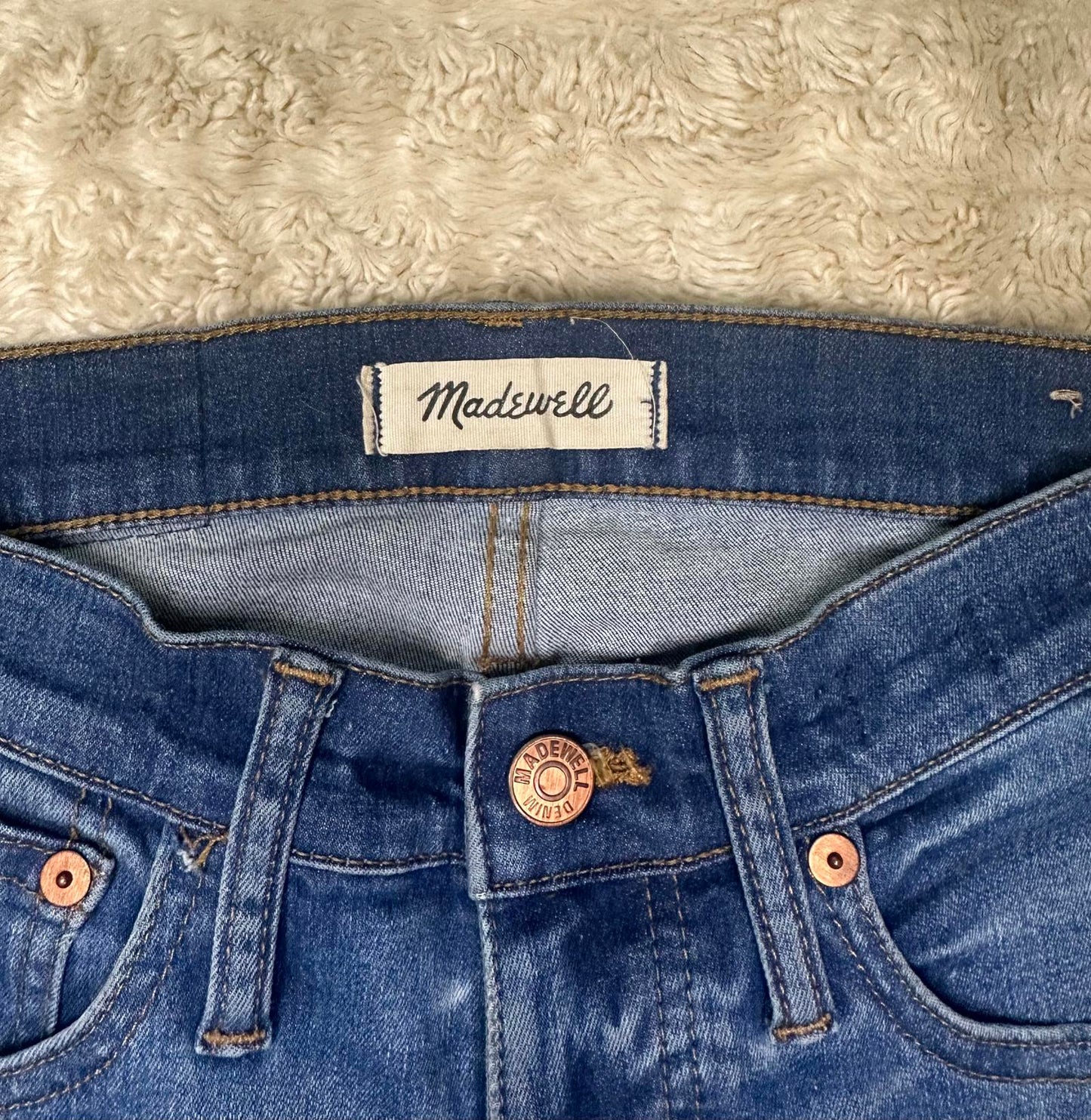Madewell 9' High Rise Skinny jeans Size 26