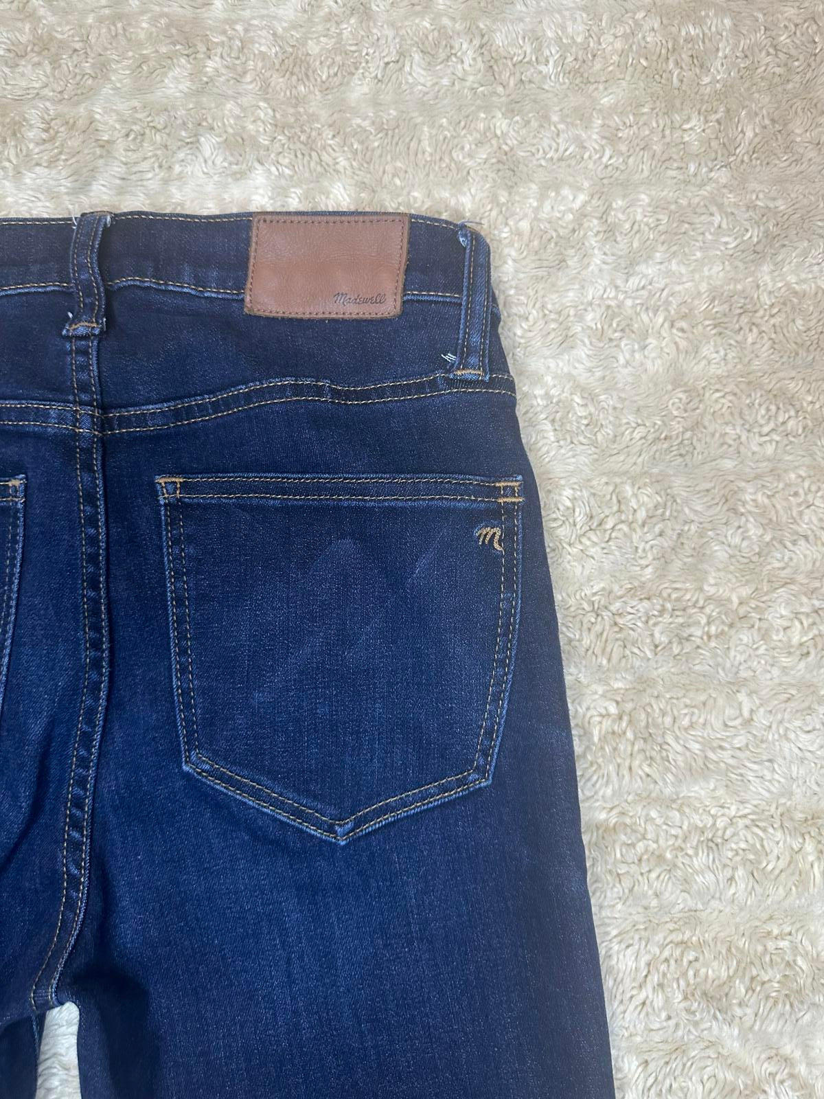 Madewell dark wash 9" Mid-Rise skinny jeans Size 25
