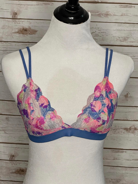 PINK Victoria's Secret multicolored lace  wireless triangle bralette Size Medium