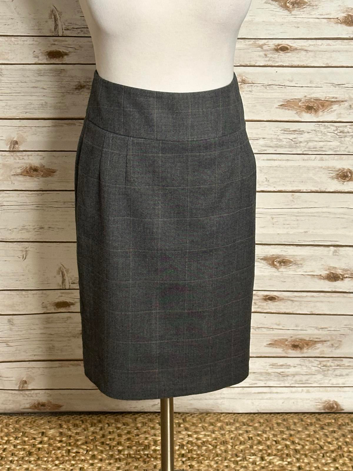 Banana Republic classic office siren gray windowpane pencil skirt Size 8