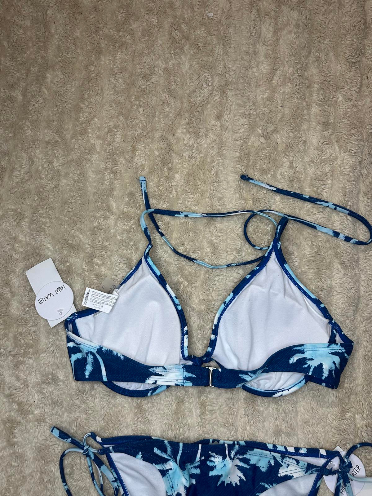 Hot Water tropical underwire triangle bra and string bikini set Size L/M