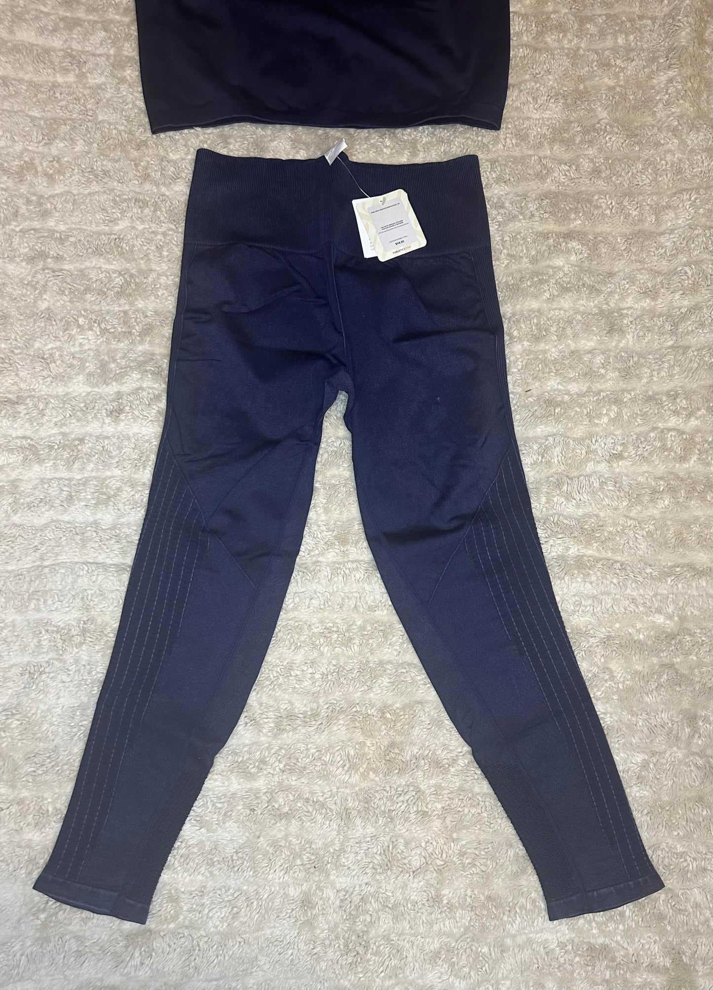 Fabletics Sync seamless top and high-waisted perforated leggings set Size Medium