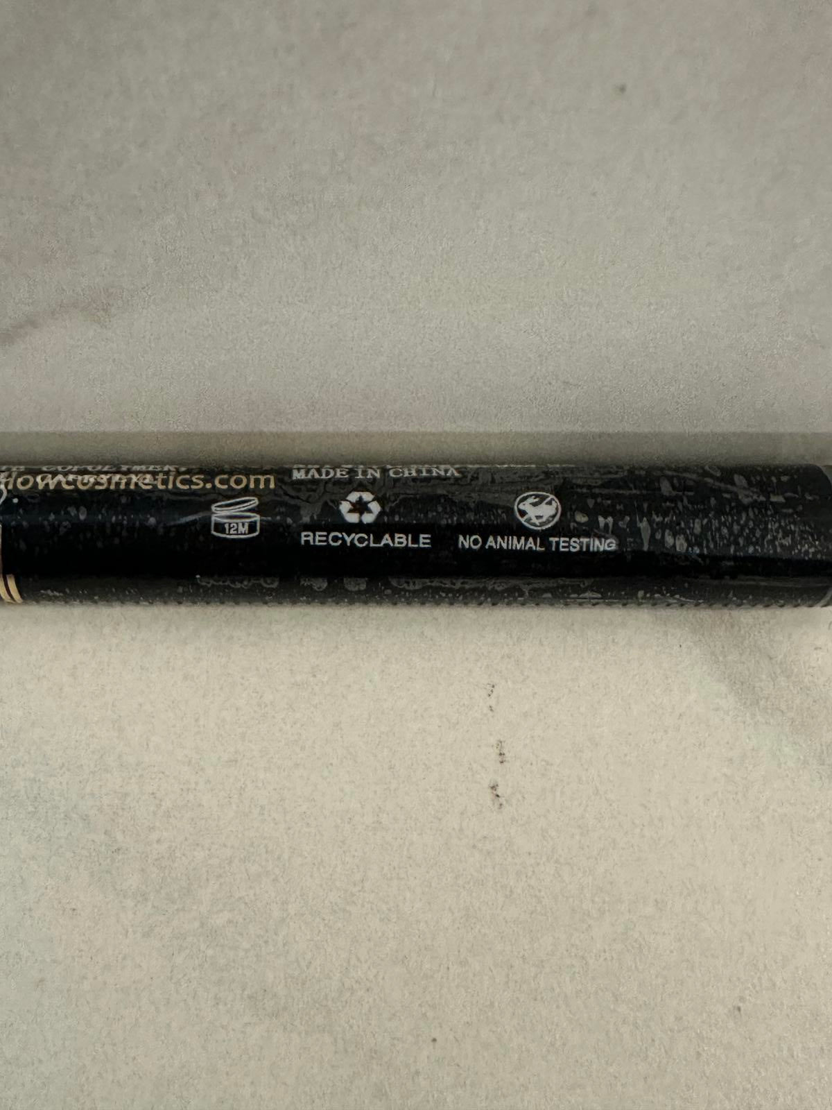 mellow precision pen eyeliner - Black