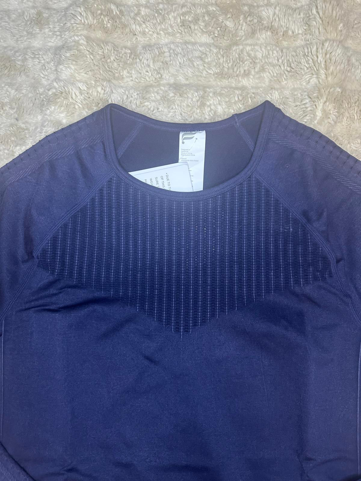 Fabletics Sync seamless top and high-waisted perforated leggings set Size Medium